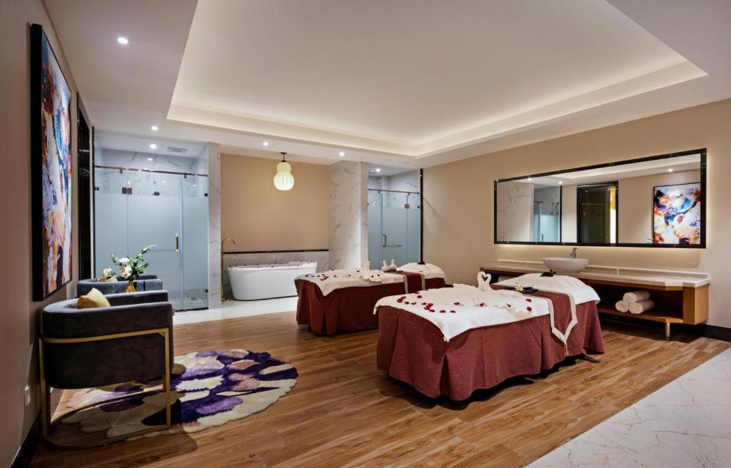 Cheermore Recreation Hotel Guangzhou Zhimao Yuan Ecological Spa Leisure Hotel Exterior photo