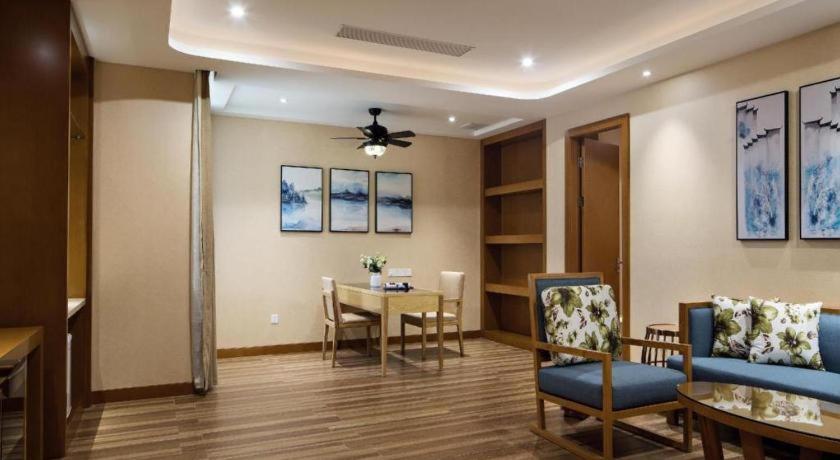 Cheermore Recreation Hotel Guangzhou Zhimao Yuan Ecological Spa Leisure Hotel Exterior photo